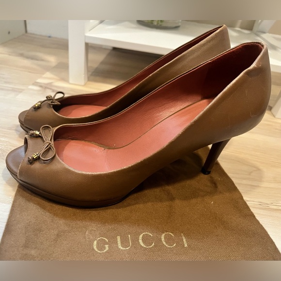 Gucci - Authentic Lamb Skin Leather Heals - Picture 12 of 15